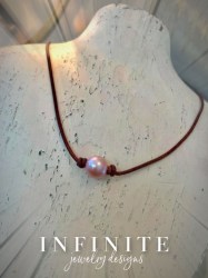 Single Pink Pearl Necklace